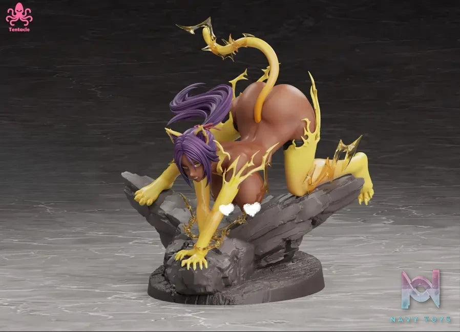 Tentacle Studio – Lightning Cat Yoruichi vs. Tentacles Bleach