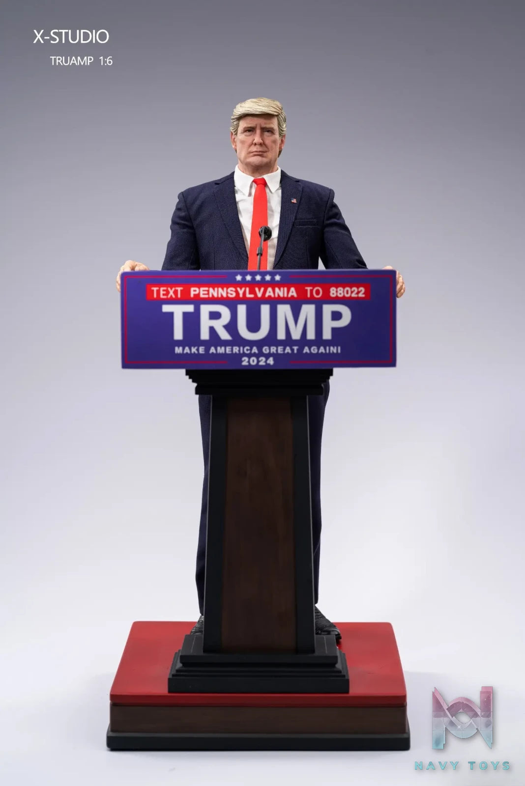X-Studio – Superstar Donald Trump