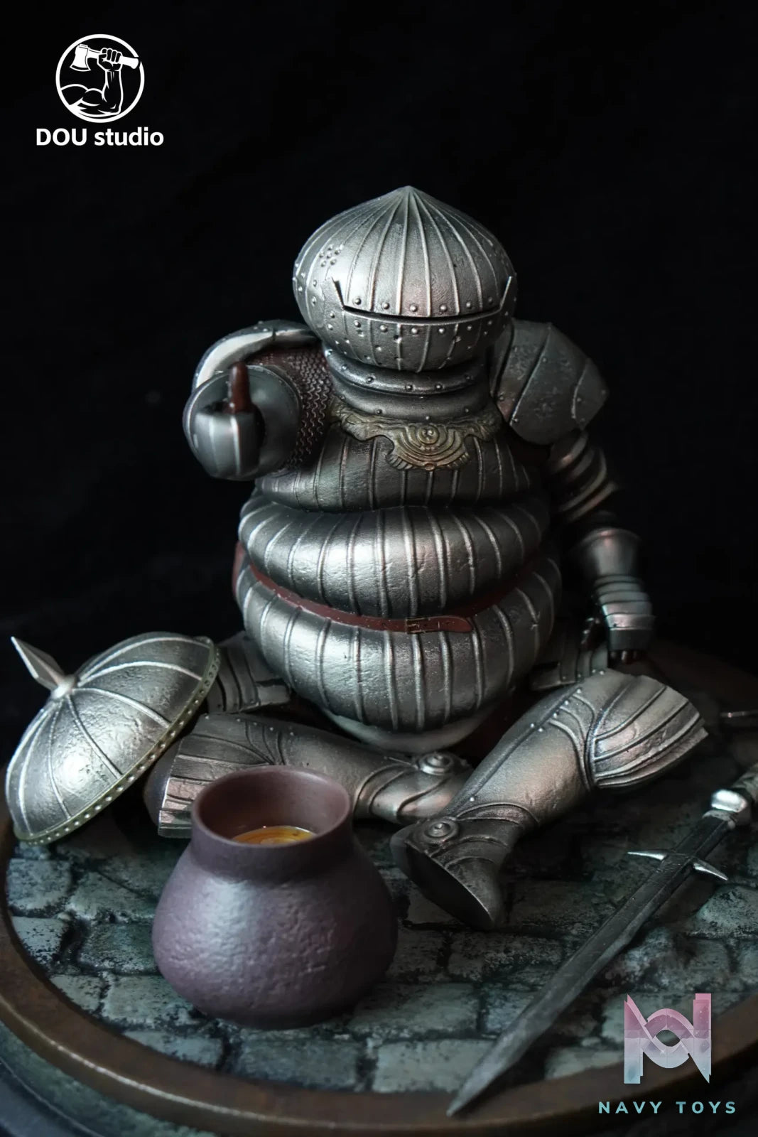 DOU Studio – Siegward of Catarina Toasting Dark Souls