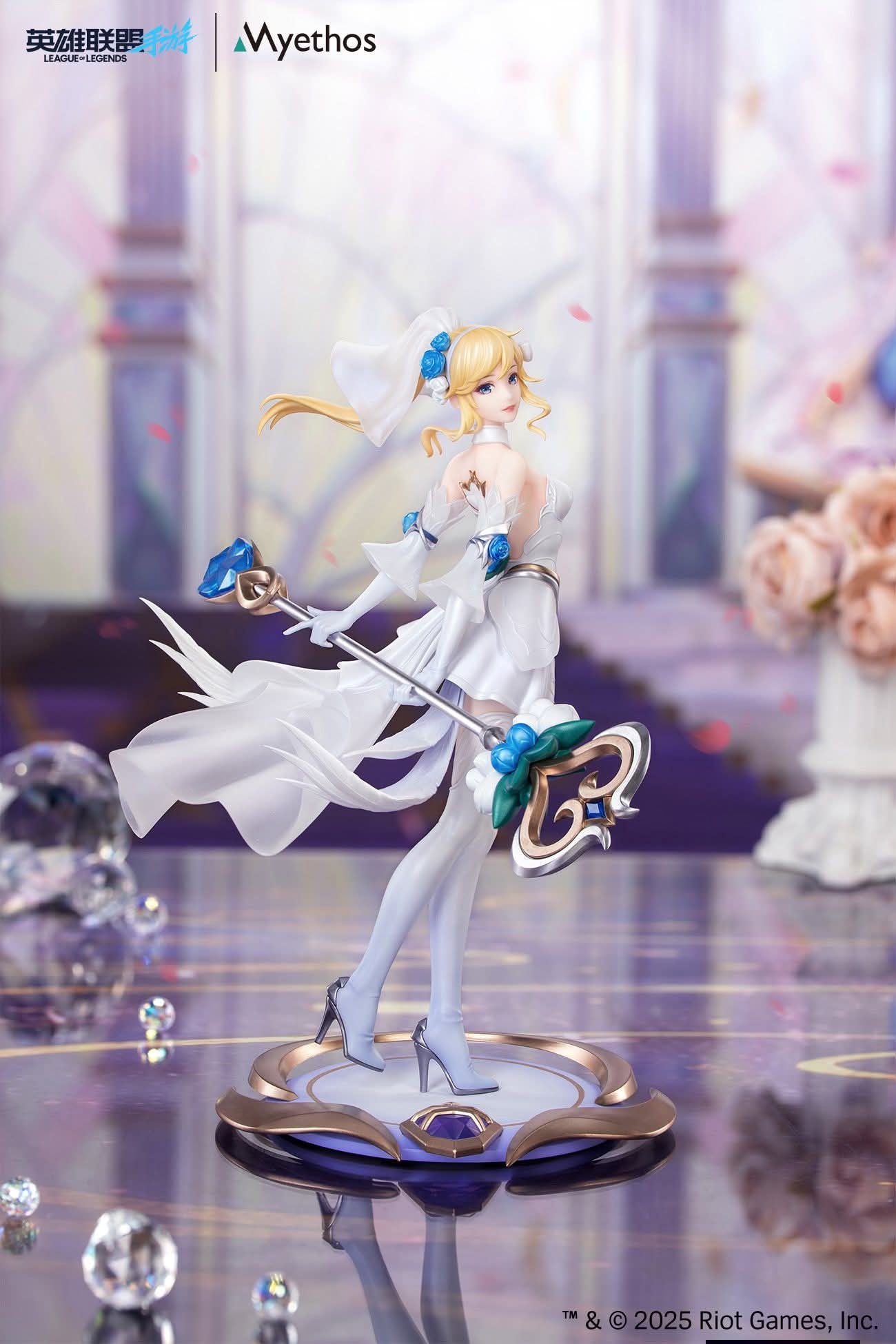 Crystal Rose Lux resin statue Myethos Studio anime figure