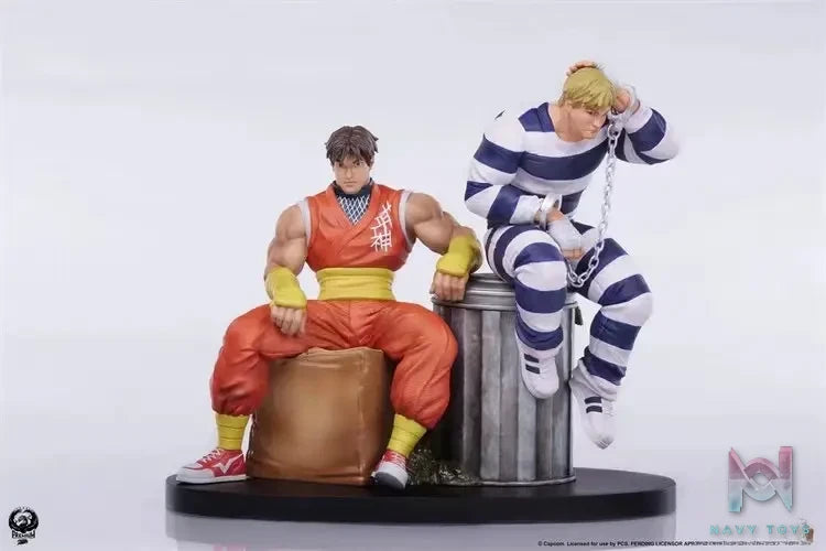 Sideshow Collectibles & Premium Collectibles Studio – Street Fighter Cody & Guy (Licensed)