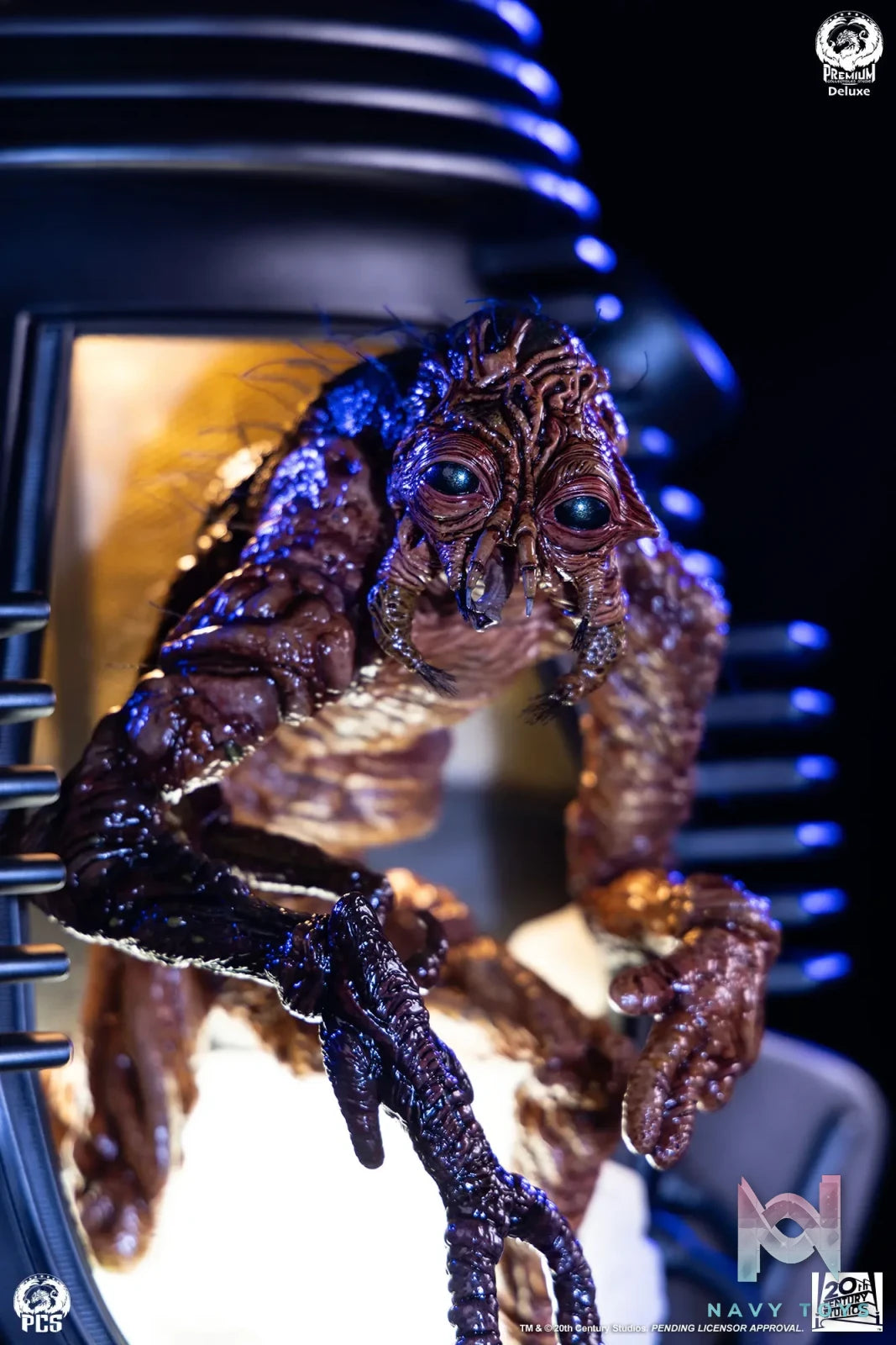 Premium Collectibles Studio – The Fly 1/4 Scale Statue (Licensed)