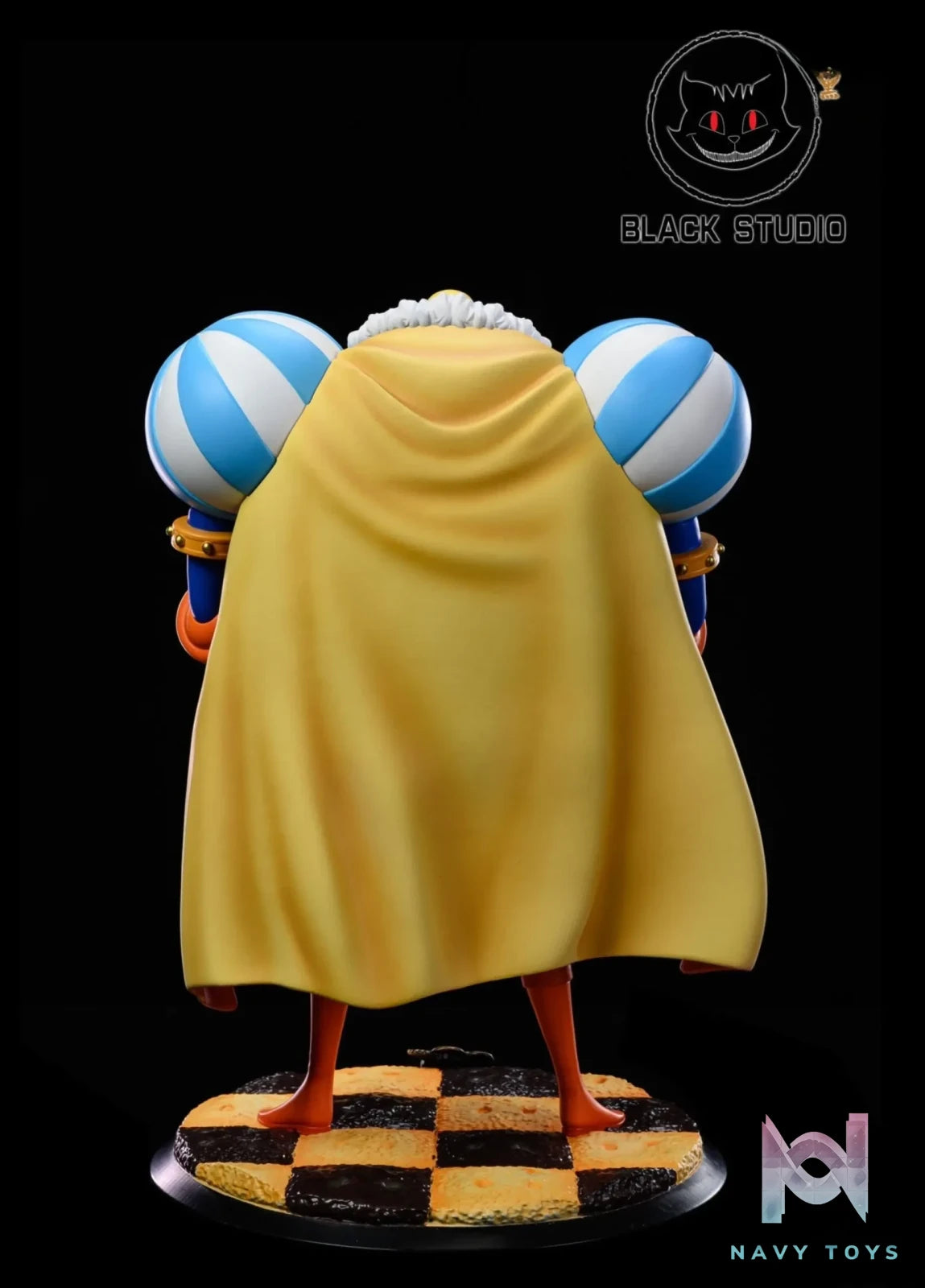 Black Studio – One Piece Big Mom Pirates Charlotte Daifuku
