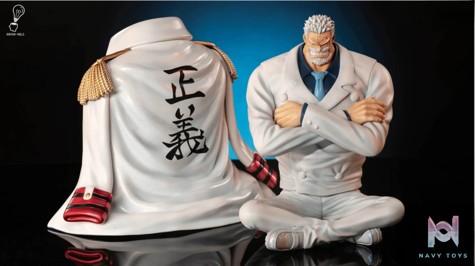Brain-Hole Studio – One Piece Seated Monkey D Garp