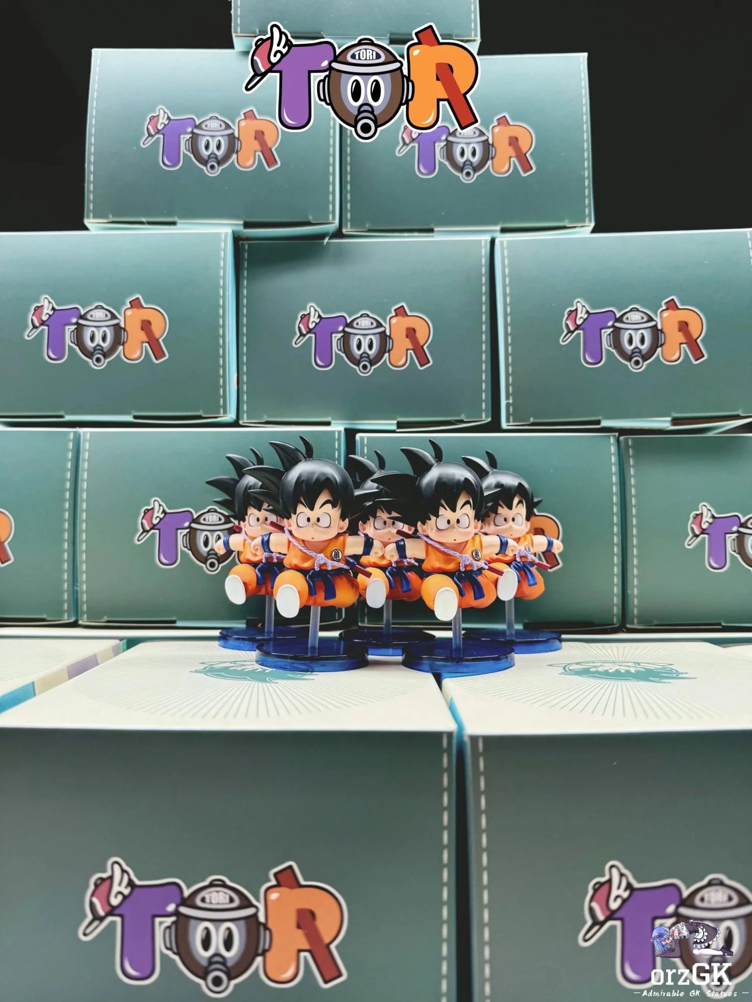 TOR Studio - WCF Little Goku Series 001 Running Little Goku Dragon Ball resin statue Navy Toys anime figure
