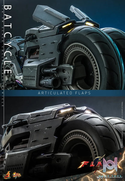 Hottoys – The Flash – Batman and Batcycle – 1/6th Scale MMS703 MMS704 MMS705 (Licensed)