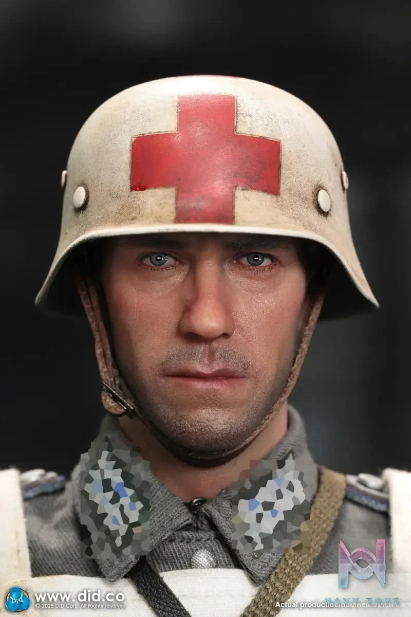 DID Studio – 1/6 Scale WWII German Medic Officer Candidate Gregor D80183 (Licensed)