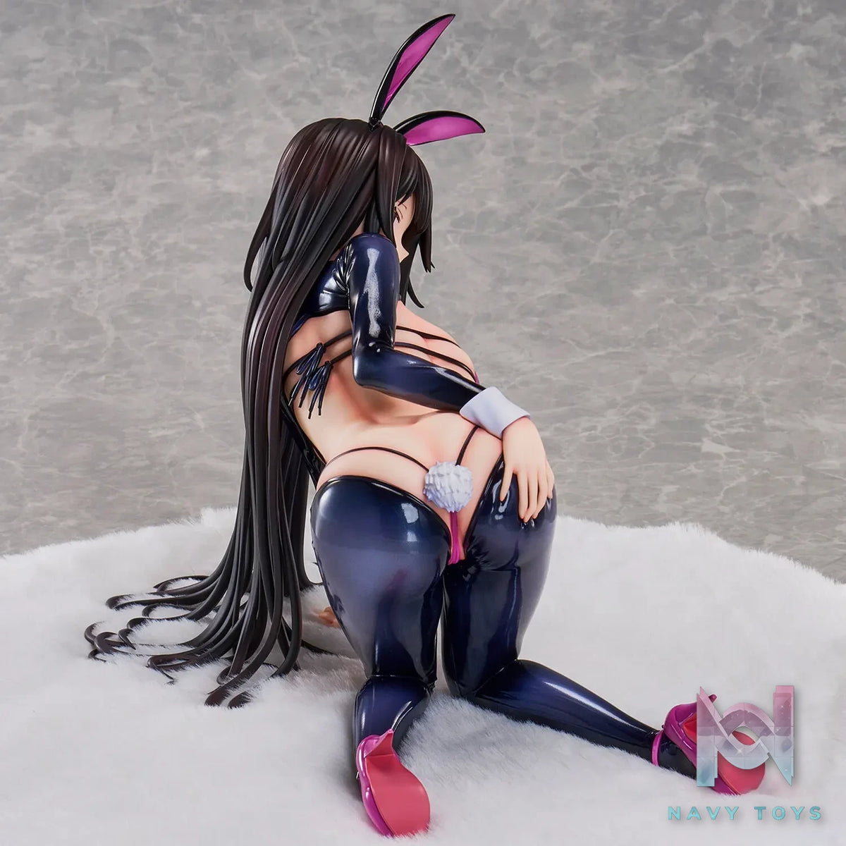 Union Creative – Original – Reverse Bunny Figure (Licensed)