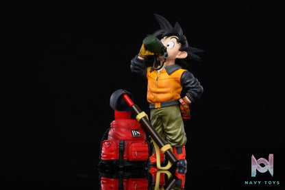 League Studio – Dragon Ball Cover Series Drinking Water Son Goku