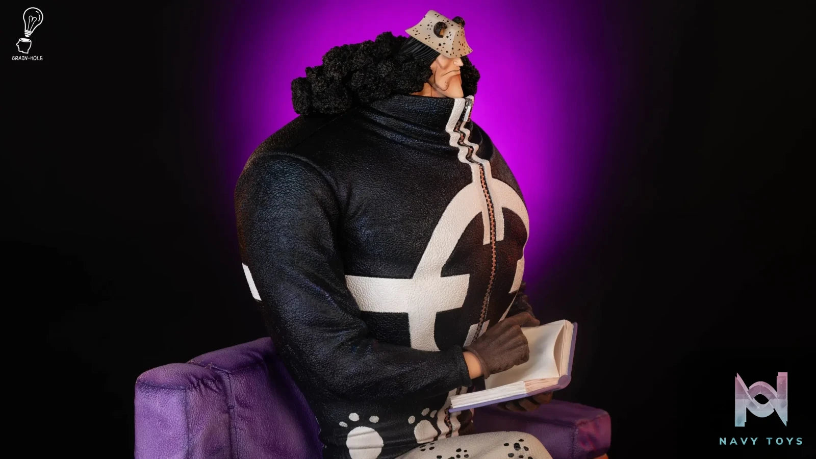 Brain-Hole Studio – One Piece Seated Bartholomew Kuma