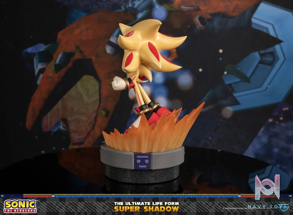 First 4 Figures – Sonic The Hedgehog – The Ultimate Life Form: Shadow the Hedgehog X Super Shadow (Licensed)