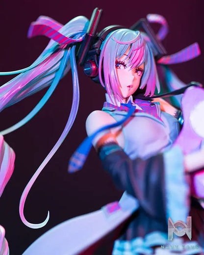 Kotobukiya – Vocaloid Hatsune Miku Bishoujo Remix Series 1/7 Figure (Licensed)