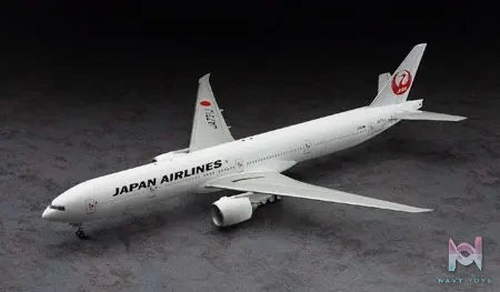Hasegawa – 1/200 Japan Airlines Boeing 777-300ER Plastic Model (Licensed)