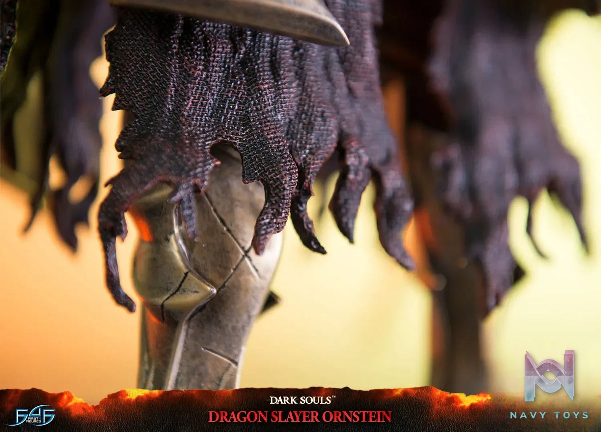 First 4 Figures – Dark Souls Dragon Slayer Ornstein DSORNR (Licensed)