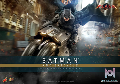 Hottoys – The Flash – Batman and Batcycle – 1/6th Scale MMS703 MMS704 MMS705 (Licensed)