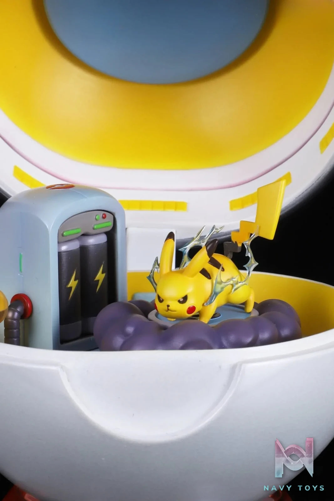 MO SHI JIE Studio – Pokémon Pikachu Poké Ball with Double Pose