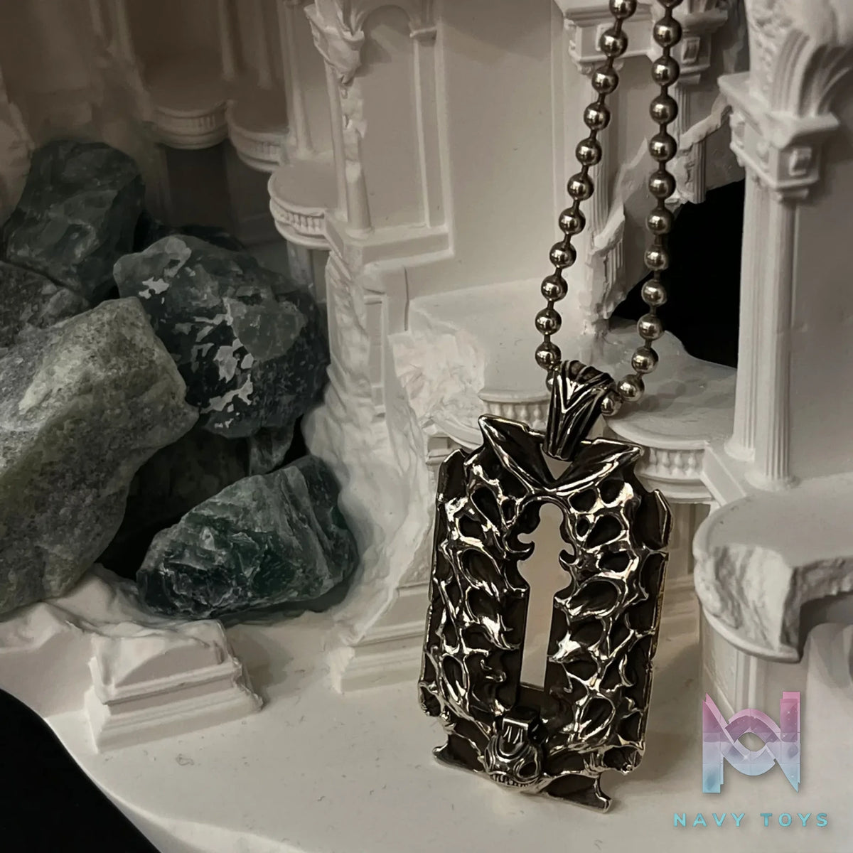 Raven Studio (silver jewelry) – Original Piranha Detachable Blade Pendant Original