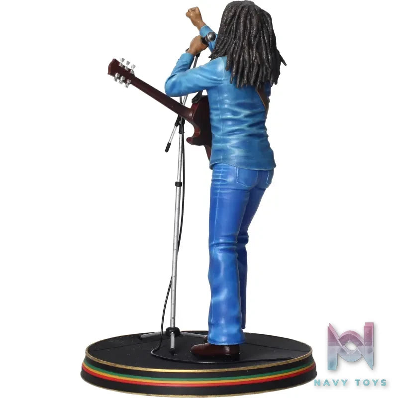 SD TOYS Studio – Bob Marley Statue At The Concert