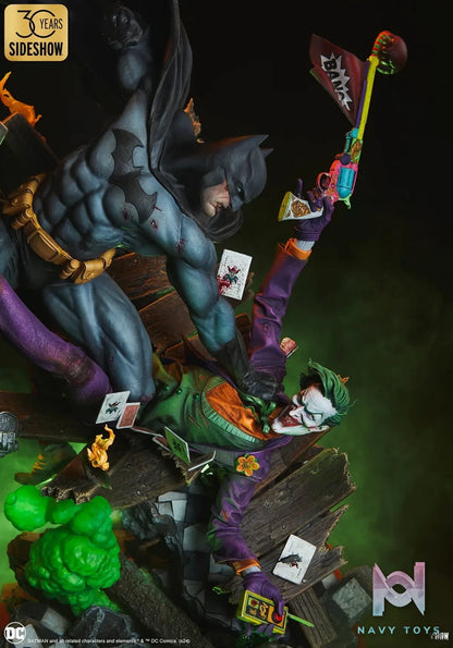 Sideshow Collectibles – DC Comics 32-inch Batman vs. Joker (Licensed)