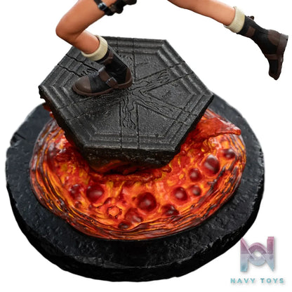 WETA Workshop Studio – Miniature Statue – Lara Croft: The Sanctuary of Flame 89-01-04837 (Licensed)