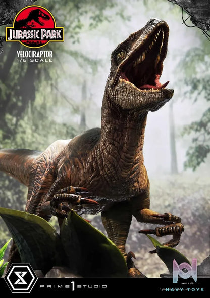 Prime 1 Studio – Legacy Museum Collection Jurassic Park (Film) Velociraptor Attack 1/6 scale LMCJP-04(Licensed)