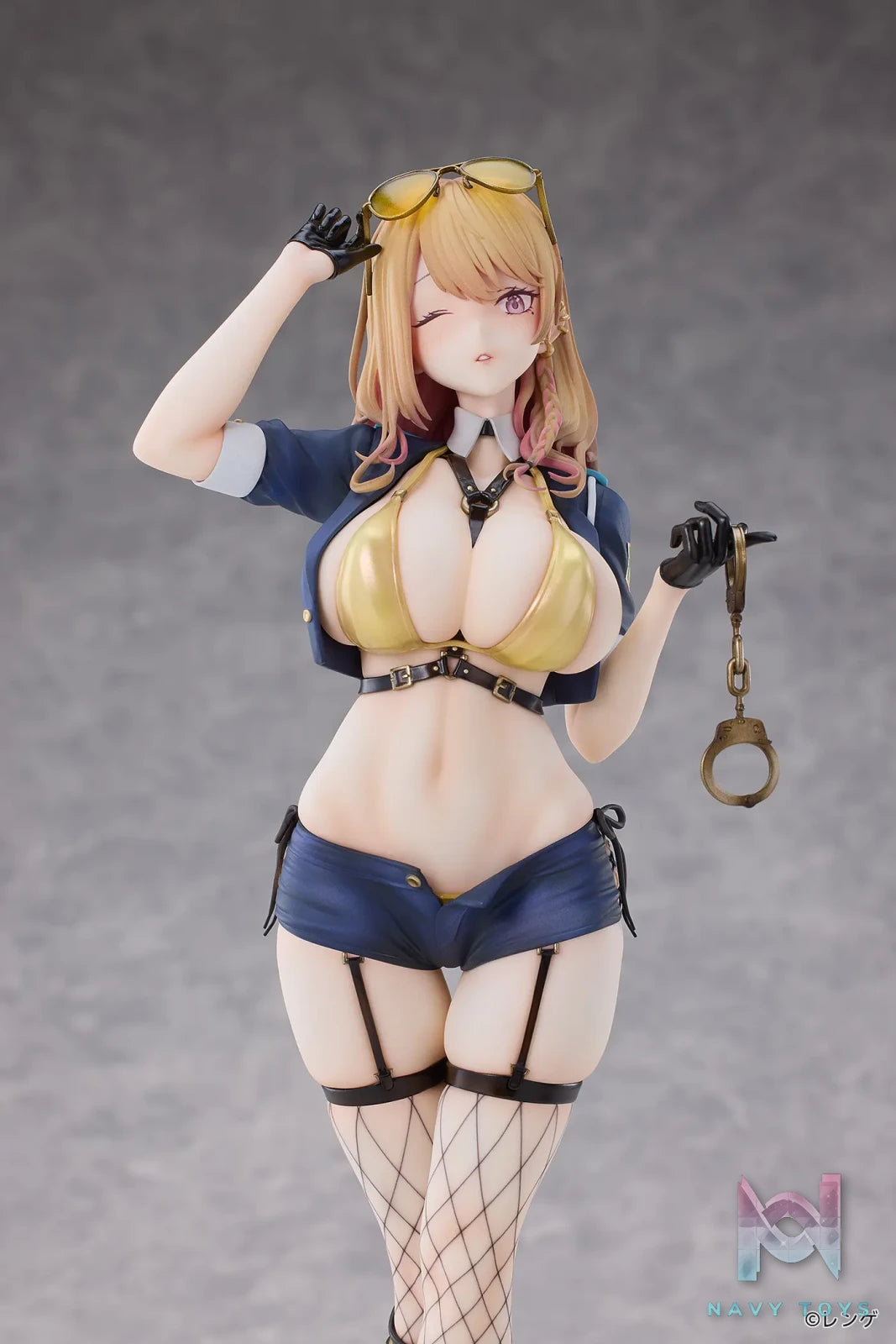 Hanabee – Original Gyaru Fukei-san Takanashi Arisa 1/6 Figure (Licensed)