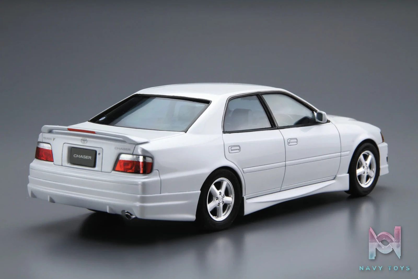 AOSHIMA – 1/24 Scale Car Model #2 (Licensed)