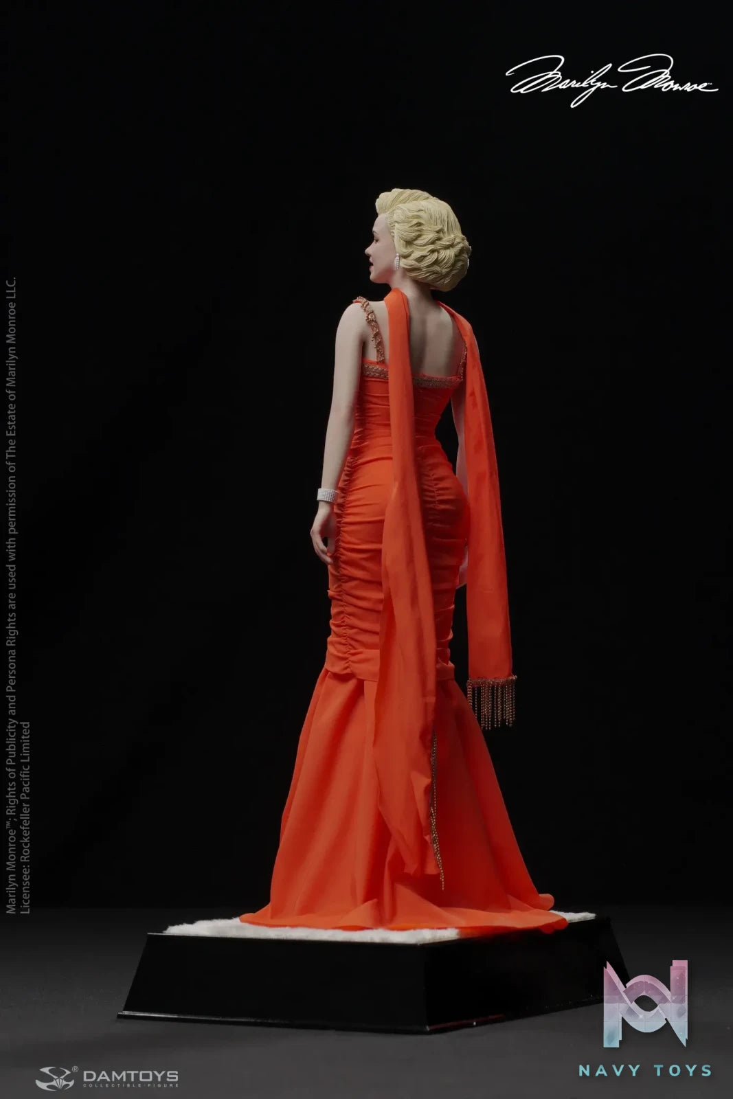 DAMTOYS Studio – Gentlemen Prefer Blondes Marilyn Monroe 1/6 Scale Realistic Statue CSX023 (Licensed)