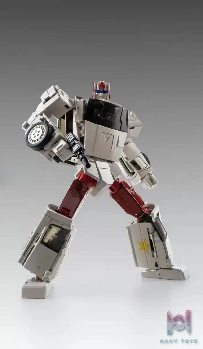 X-Transbots Studio – MX-30 Fuzz Streetwise Transformers
