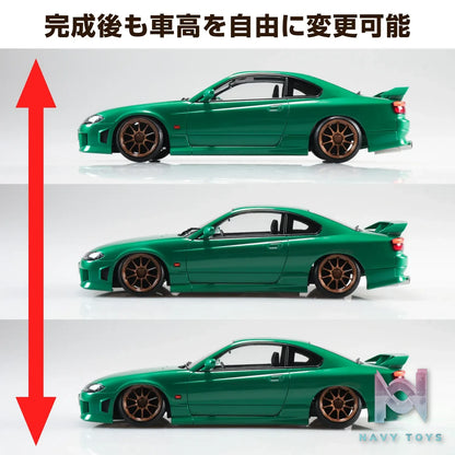 AOSHIMA – 1/24 Scale Car Model #11 (Licensed)