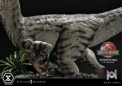 Prime 1 Studio – Legacy Museum Collection Jurassic Park III (Film) Velociraptor Female LMCJP-11 LMCJP-11S (Licensed)