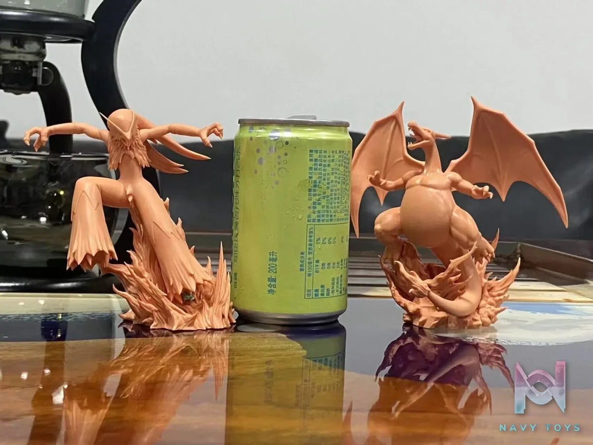 Pokemon Studio – Pokemon Charizard VS Torchic