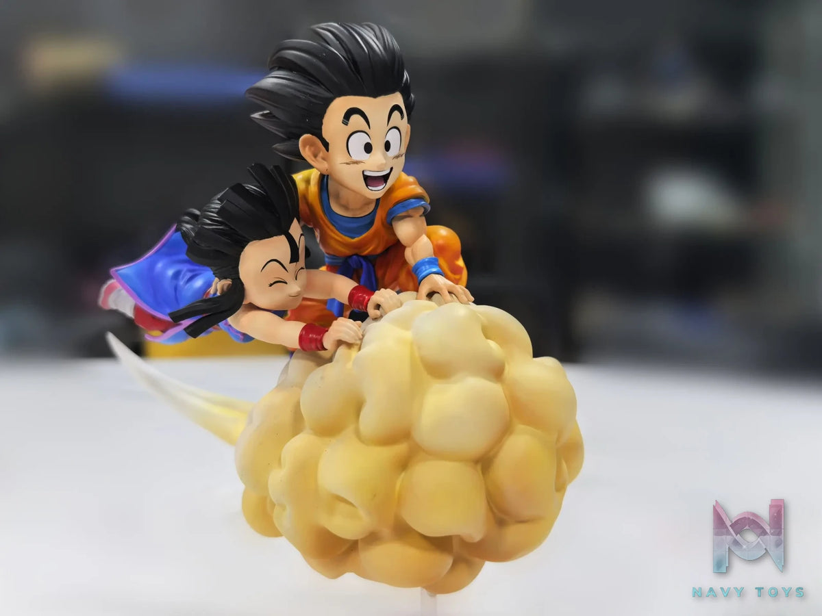 League Studio – Dragon Ball Riding the Clouds Son Goku Chichi