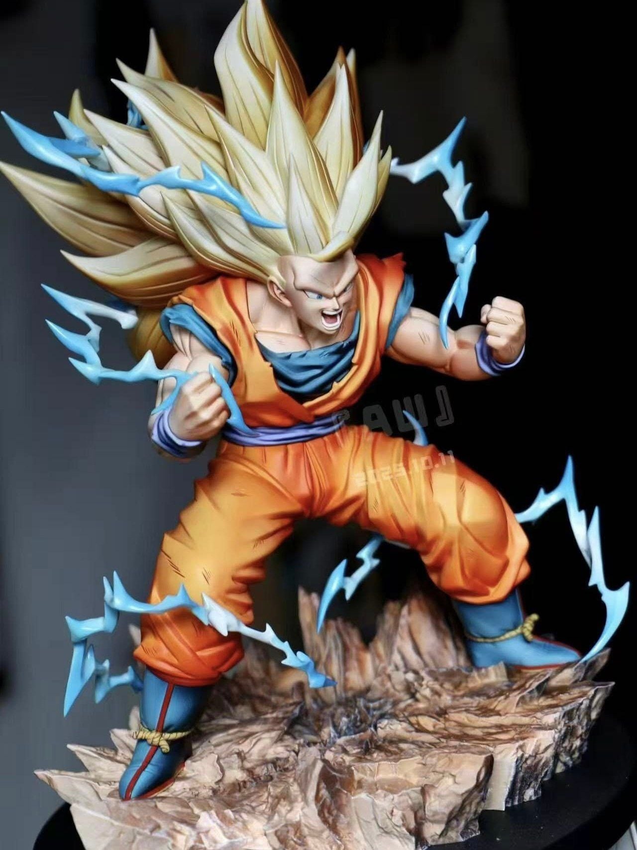 Goku SS3 - Dragon Ball - AW Studio resin statue aw studio anime figure