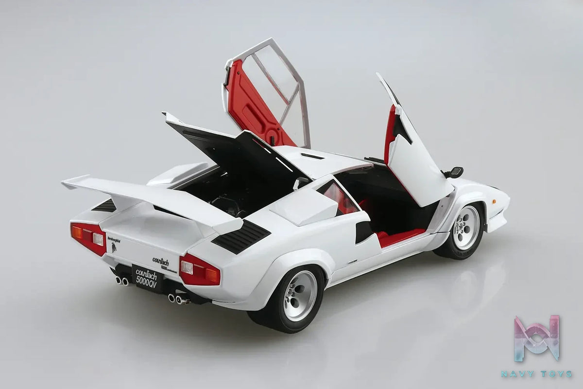 AOSHIMA – 1/24 Scale Car Model #16 (Licensed)