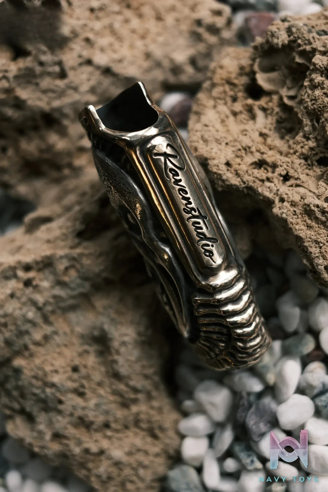 Raven Studio (silver jewelry) – Misty Fire Handmade Silver BIC J5 Lighter Case Original