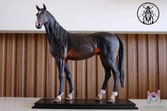 Aphid Studio – Akhal – Teke Horse Collector Statue (Licensed)