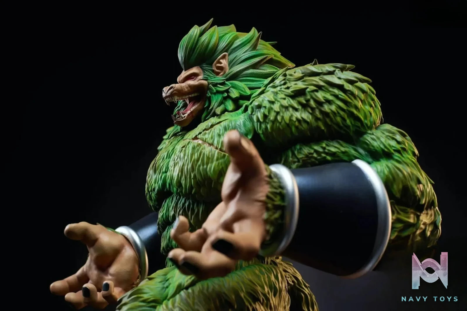8 Studio – Dragon Ball Broli Great Ape Form