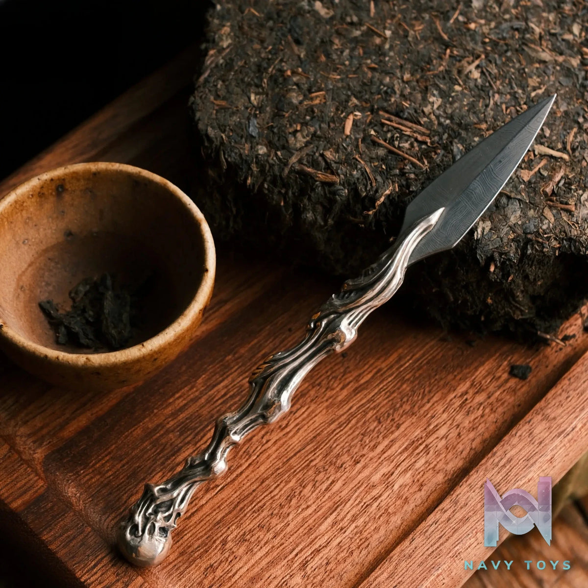 Raven Studio (silver jewelry) – Original “Mountain Bone” Damascus Tea Knife Original