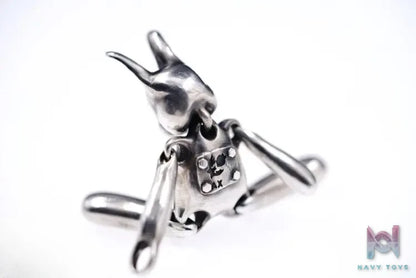 Raven Studio (silver jewelry) – Original Design “Desperate Rabbit” Pendant Original