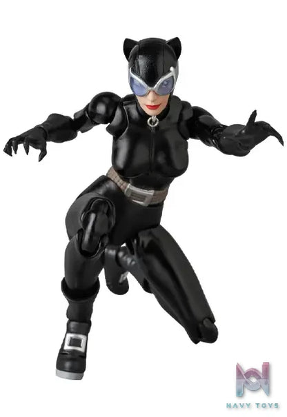MEDICOM TOY – Mafex Batman Hush Comic Version Catwoman Action Figure (Licensed)