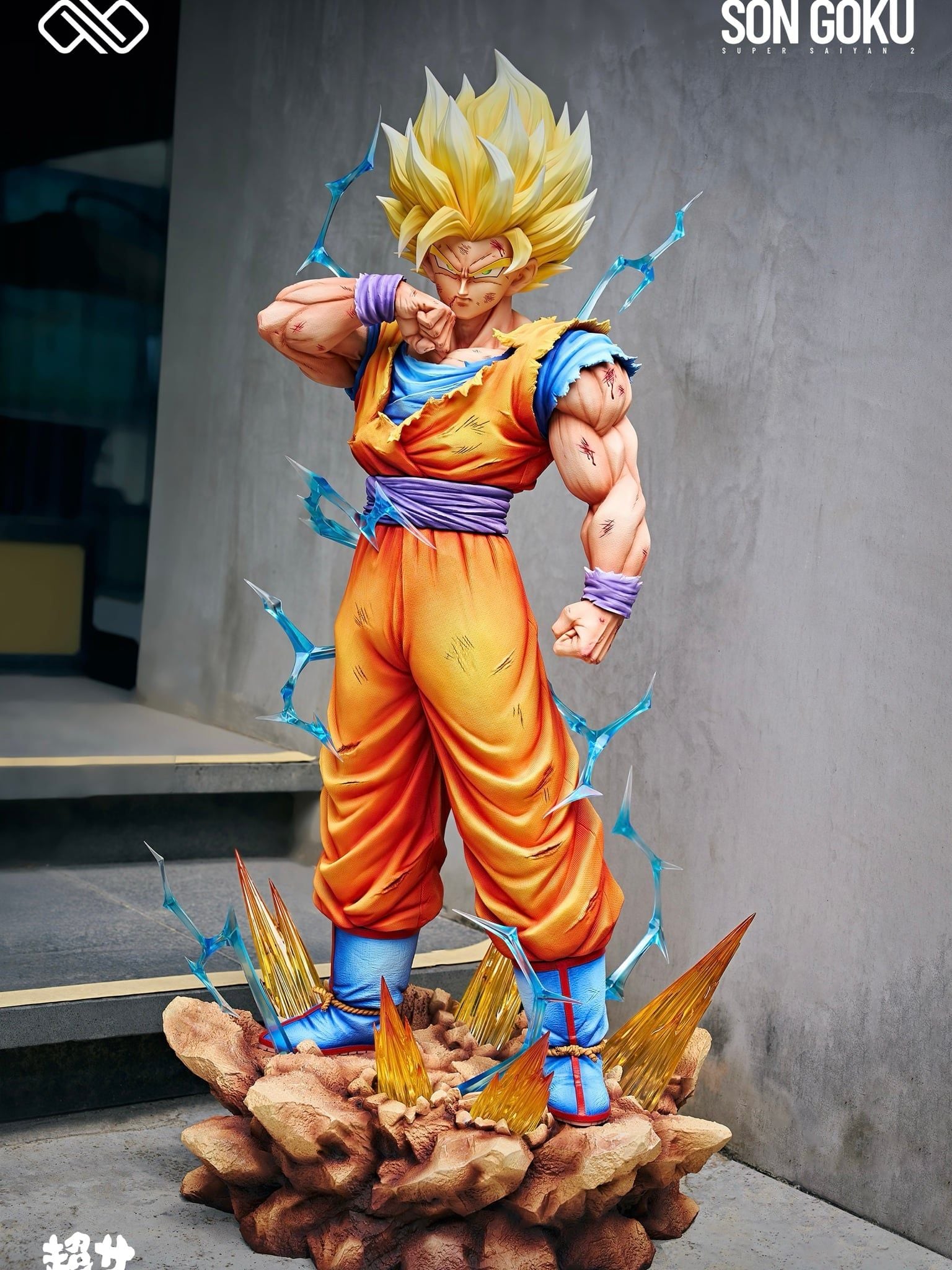 Son Goku Super Saiyan 2 - Dragon Ball - Infinite Studio resin statue infinite studio anime figure