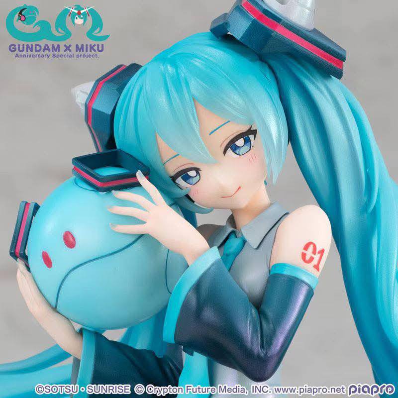 Gundam x Miku Anniversary Special Project Lucrea resin statue MegaHouse Studio anime figure